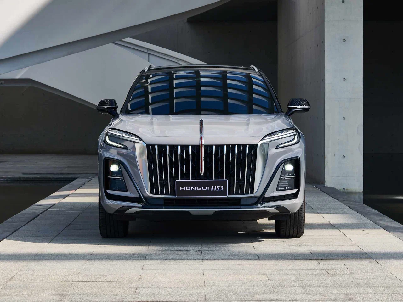Hongqi HS3 I